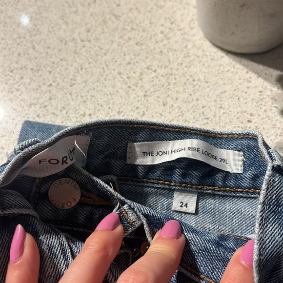 Denim Forum Sz 24 The Joni High Rise Loose Jeans 29L from Aritzia in Size 24 - Picture 12 of 16